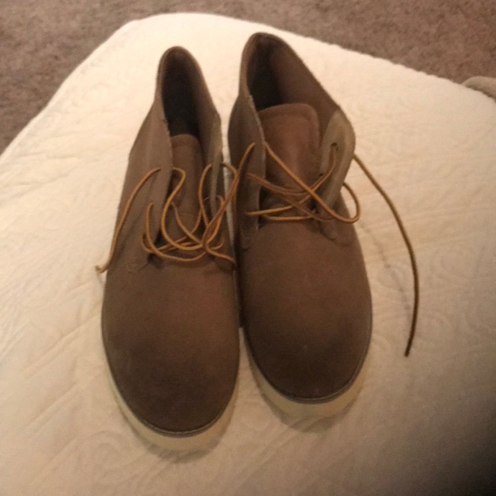 New American Eagle chukka boots men’s size 11